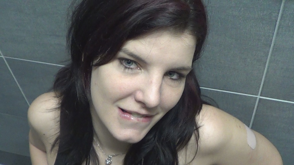 Přehraj Pár prcá v supermarketu