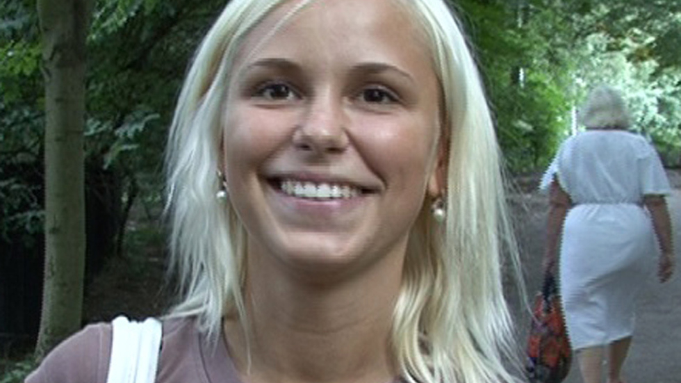 Přehraj Krásná a drahá