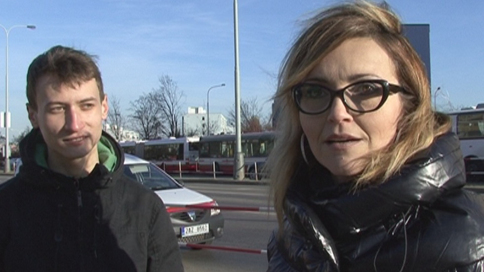 Přehraj Paní Markéta má ráda prachy a čuráky