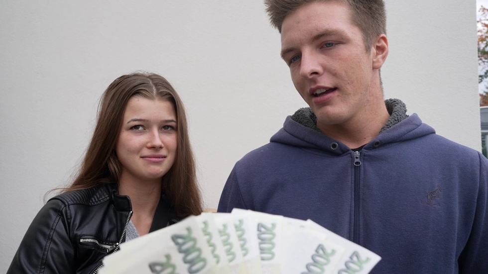 Přehraj Prodaná přítelkyně