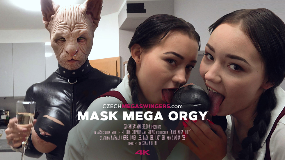 Přehraj Maskované megaorgie